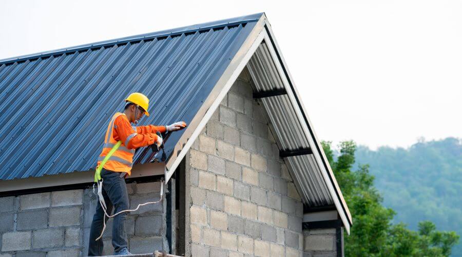 Professional residential roofers in Prineville, OR